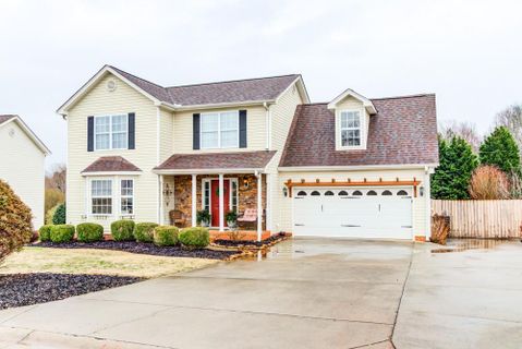 12 Corey Way sold home in Edgewood, Travelers Rest, SC