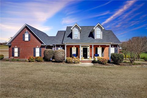 107 Clover Patch Way