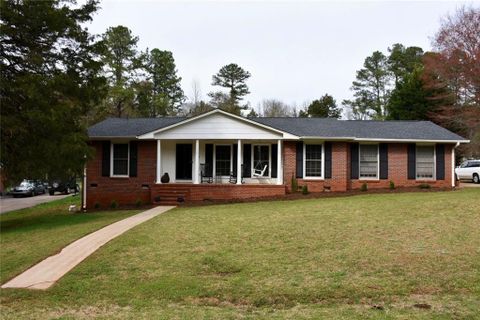 106 Wedgewood Drive