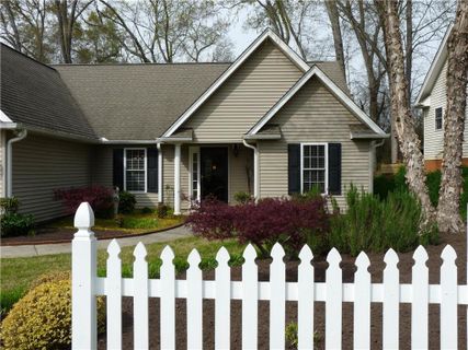 146 Grand Oak Circle