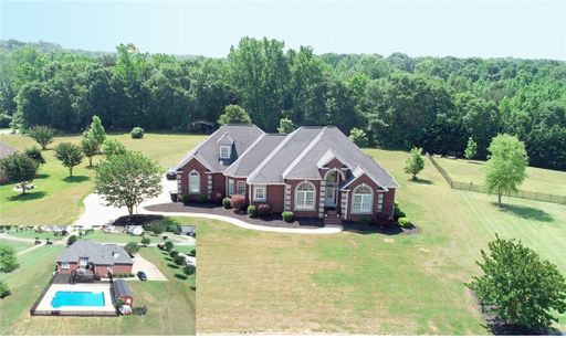 105 Milwee Court sold home in Waterford Place, Williamston, SC