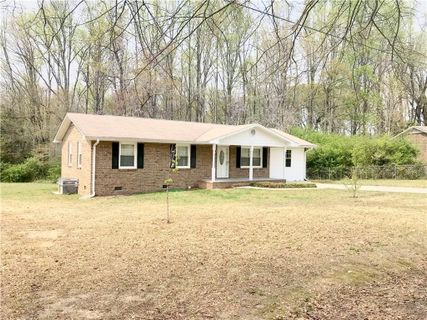 1026 Lakemont Road