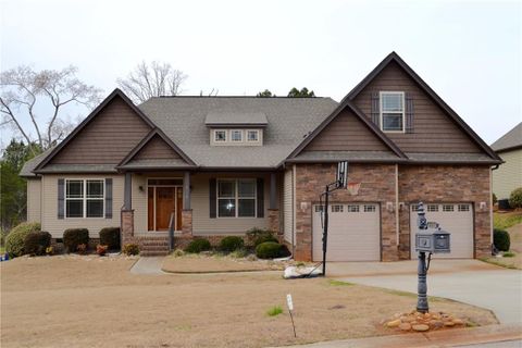 412 Coldstream Court Seneca