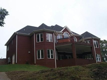 1012 N Shore Drive
