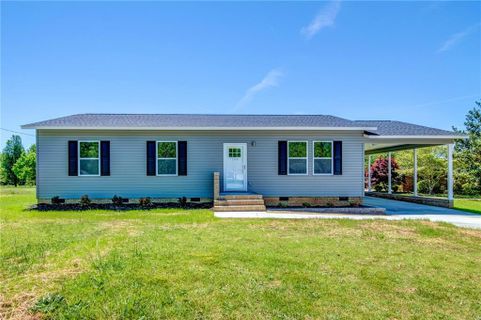 106 Skyland Drive