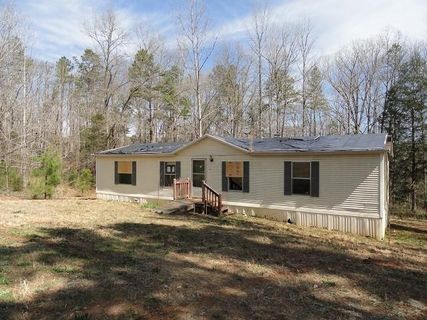 61 Dobbins Ridge Drive sold home in No Subdivision, Belton, SC