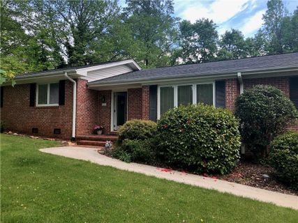 111 Briarcliff Road sold home in Green Pines Sub, Central, SC