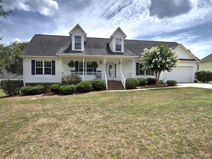 106 Amberwood Drive