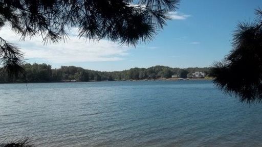 Lot 2 Lakeside Drive sold home in Lakeside Estate, Seneca, SC