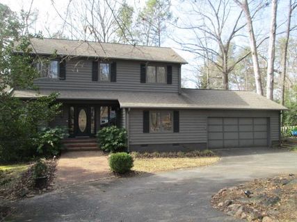 1414 Hunters Trail