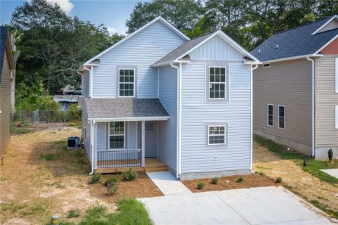 121 Crown Court sold home in Mill Creek, Williamston, SC