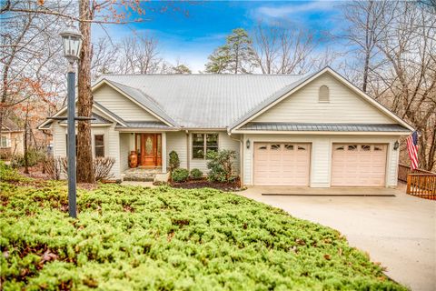 1114 Oconee Bell Court