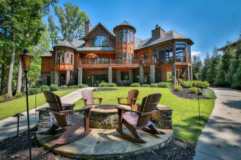 Previously sold for $1,835,000