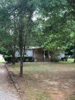 102 Surry Drive Liberty