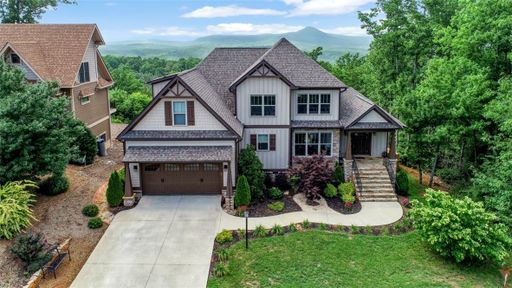 114 Cliffside Trail