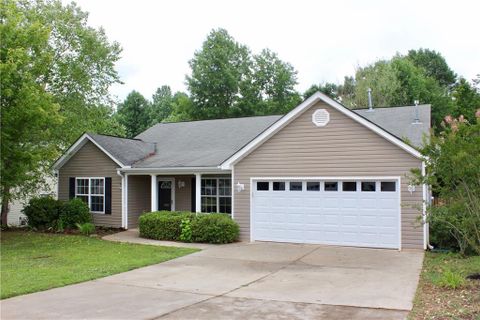 216 Rivers Edge Drive