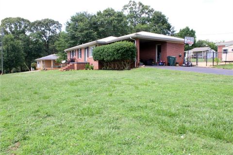 101 Pleasant Drive sold home in Echo Valley, Seneca, SC