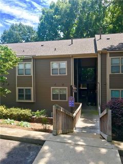 102 Captains Way