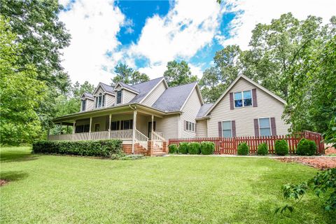 101 Hazelwood Way sold home in Verner Place, Walhalla, SC