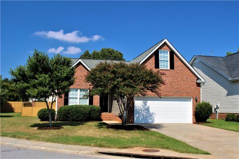 113 Elliott Circle