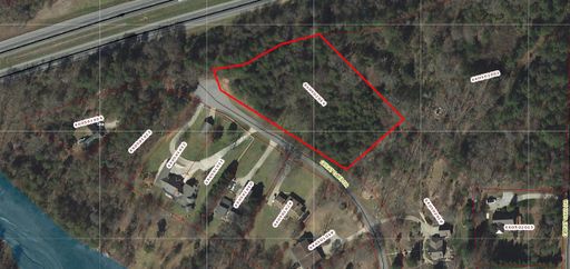 00 Great Oaks Drive sold home in Great Oaks Est, Anderson, SC