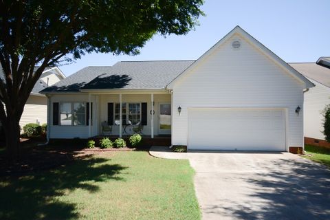 152 Elliott Circle