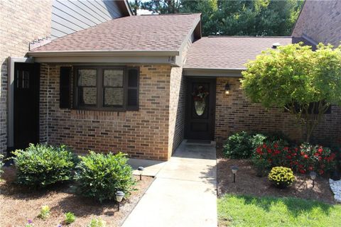 14 Birch Place