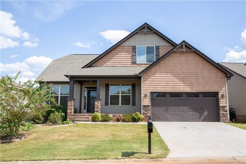313 S Stonegate Drive
