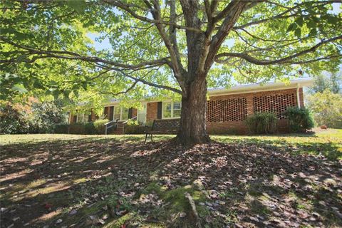105 King James Road