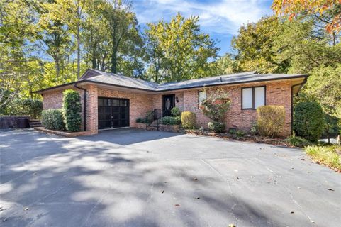 318 Shorecrest Drive sold home in Lakewood Estate, Seneca, SC
