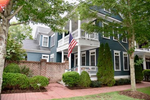 413 Village Walk Lane
