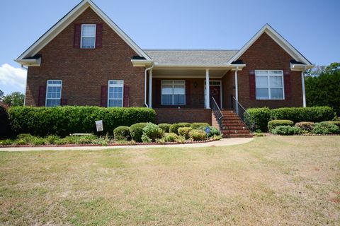104 Carnoustie Circle