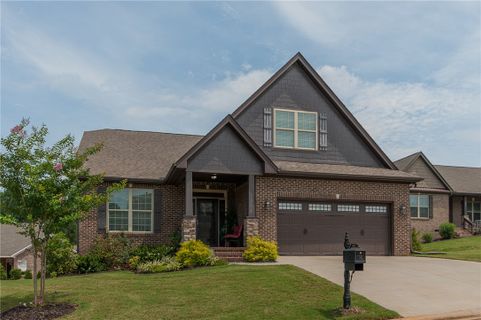 403 Big Barn Court sold home in Cliffabee Leas, Seneca, SC