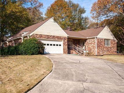 113 Chelmsford Drive