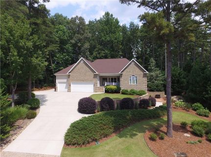 161 South Oak Pointe Drive sold home in South Oak Point, Seneca, SC