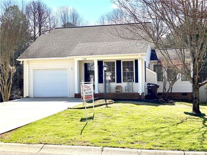 100 Colonial Court sold home in Magnolia Pointe, Pendleton, SC