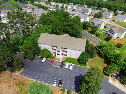 220 Elm Street 622