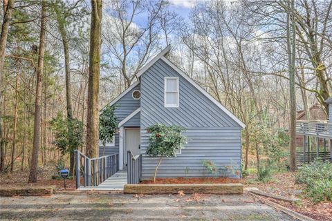 211 Harbor Drive
