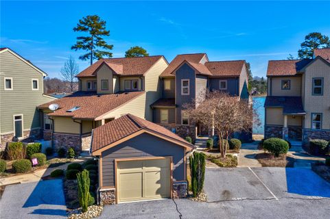 562 Sunset Point Drive