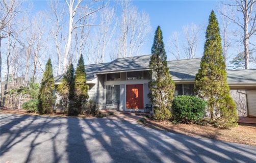 3005 N Bayshore Drive