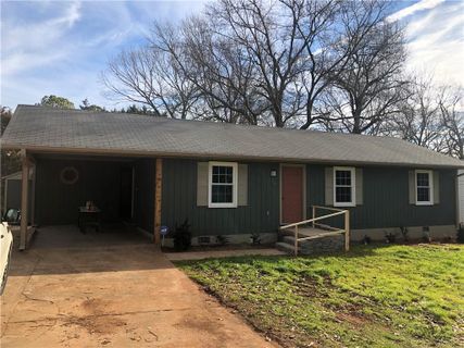 407 Fox Valley Road