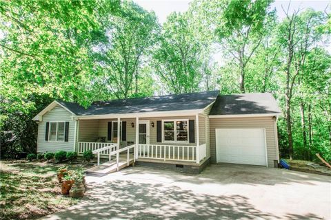 113 Bob White Lane