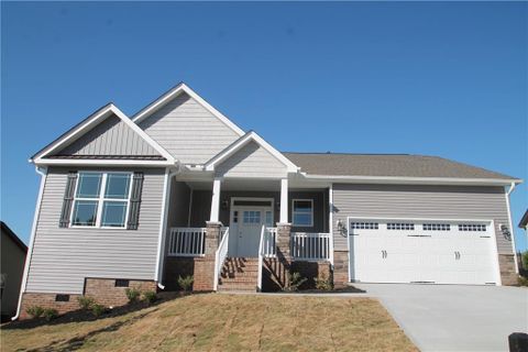 137 Stonegate Drive