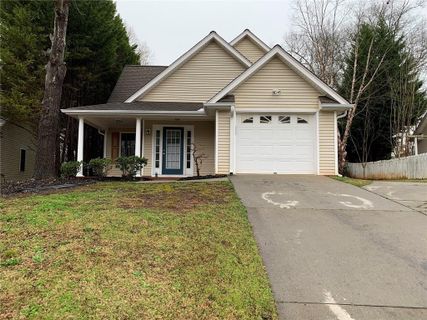 117 Grand Oak Circle