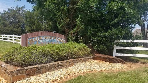 Lot 20 Blue Mt. Estates Lariat Loop Drive sold home in Blue Mountain Estates, Seneca, SC