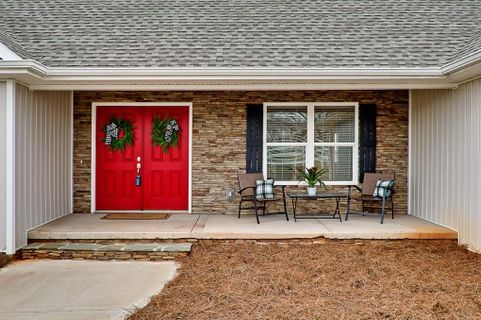 484 Carriage Gate Drive