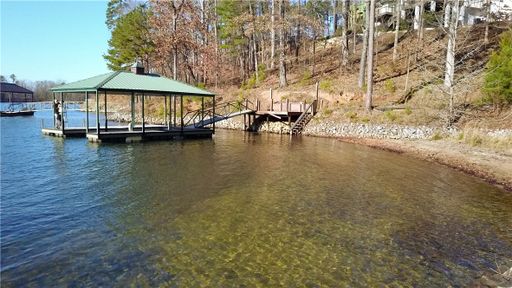 115 Cedar Bluff Court Lots #29 & 30 sold home in Highland Lake Keowee, Six Mile, SC