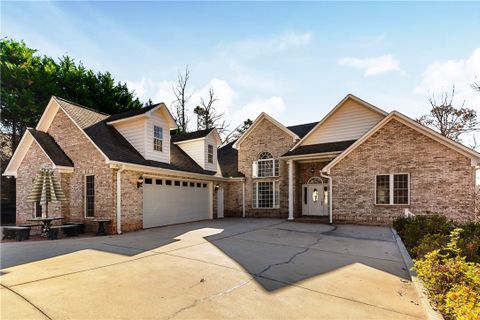403 Nautical Way