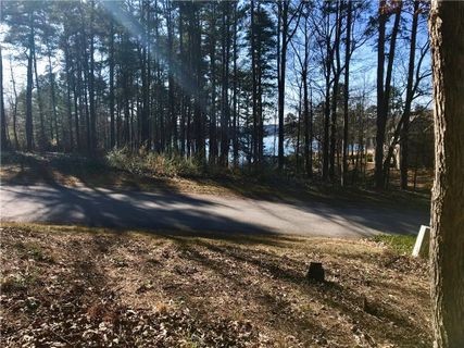 Lot 38 Lighthouse Court sold home in Beacon Shores, Seneca, SC