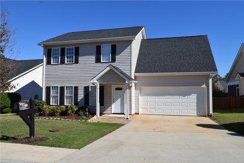 155 Elliott Circle